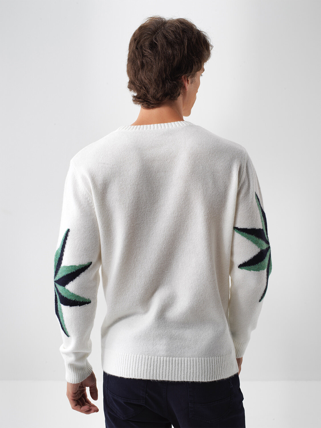 Ekru Yumuşak Dokulu Regular Fit Kazak - Xint