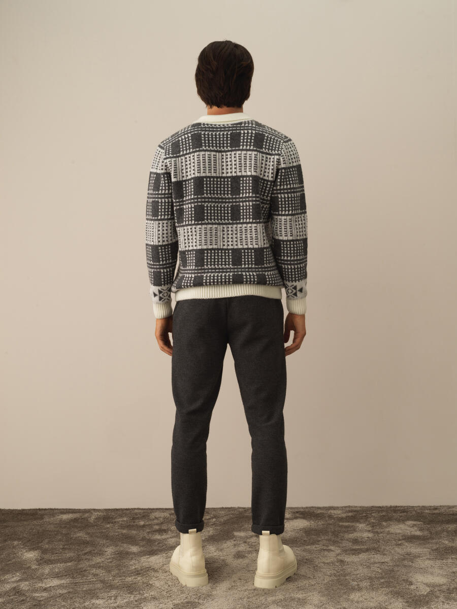 Kırık Beyaz Lüks Pamuk Dokulu Regular Fit Kazak - 5