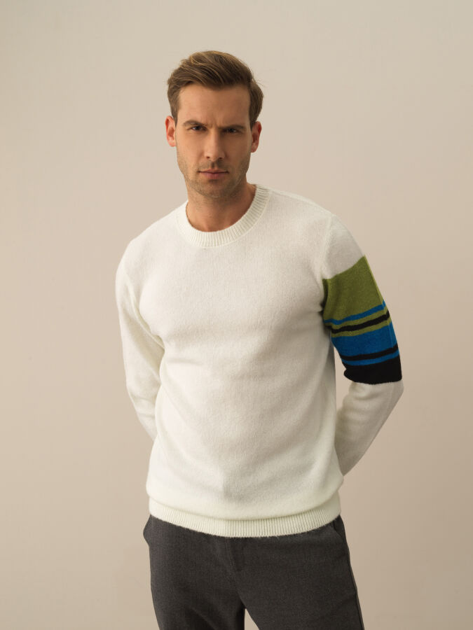 Kırık Beyaz Lüks Pamuk Dokulu Regular Fit Kazak - Xint