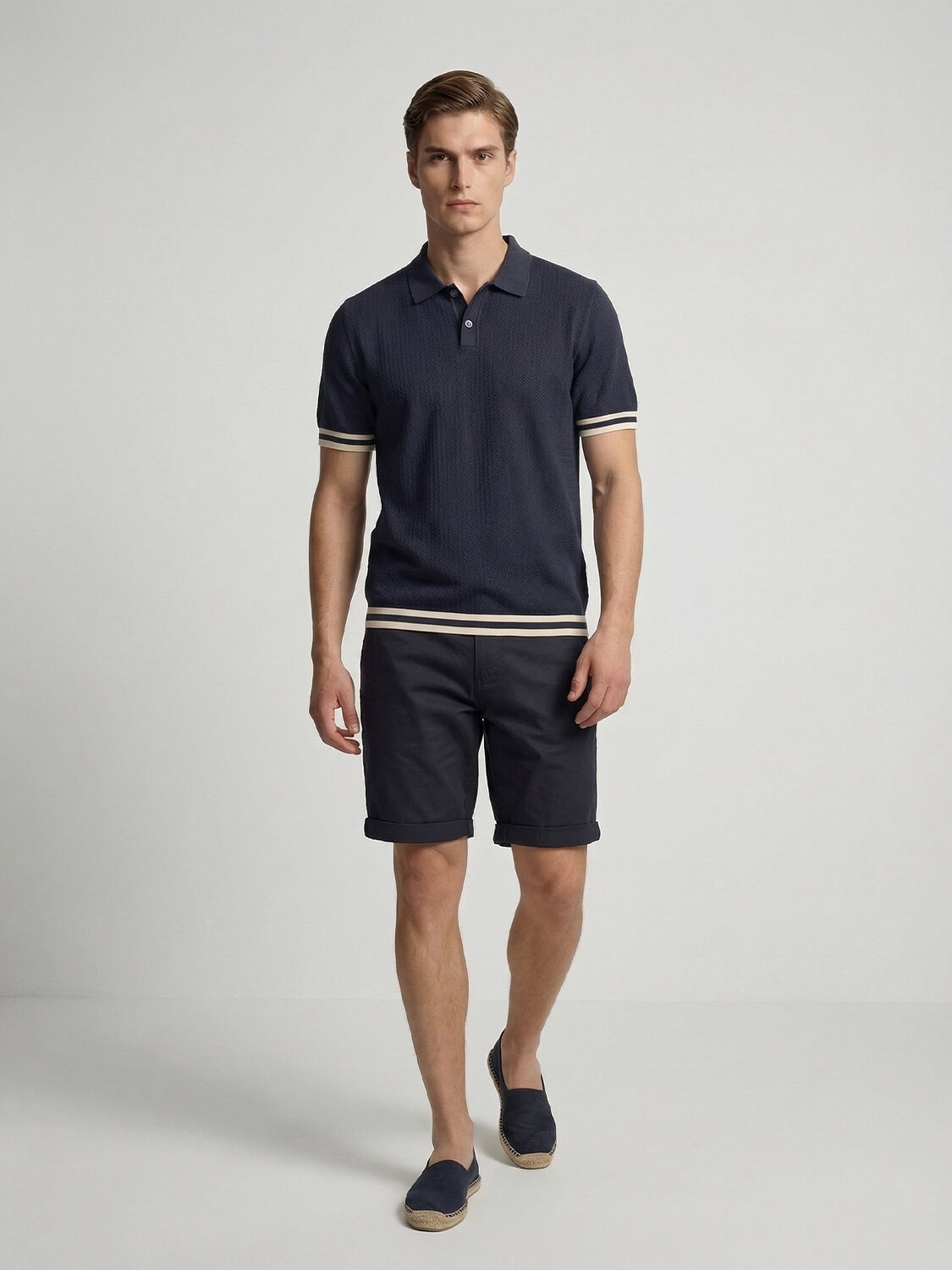 Lacivert Doğal Dökümlü Regular Fit Kazak (1)