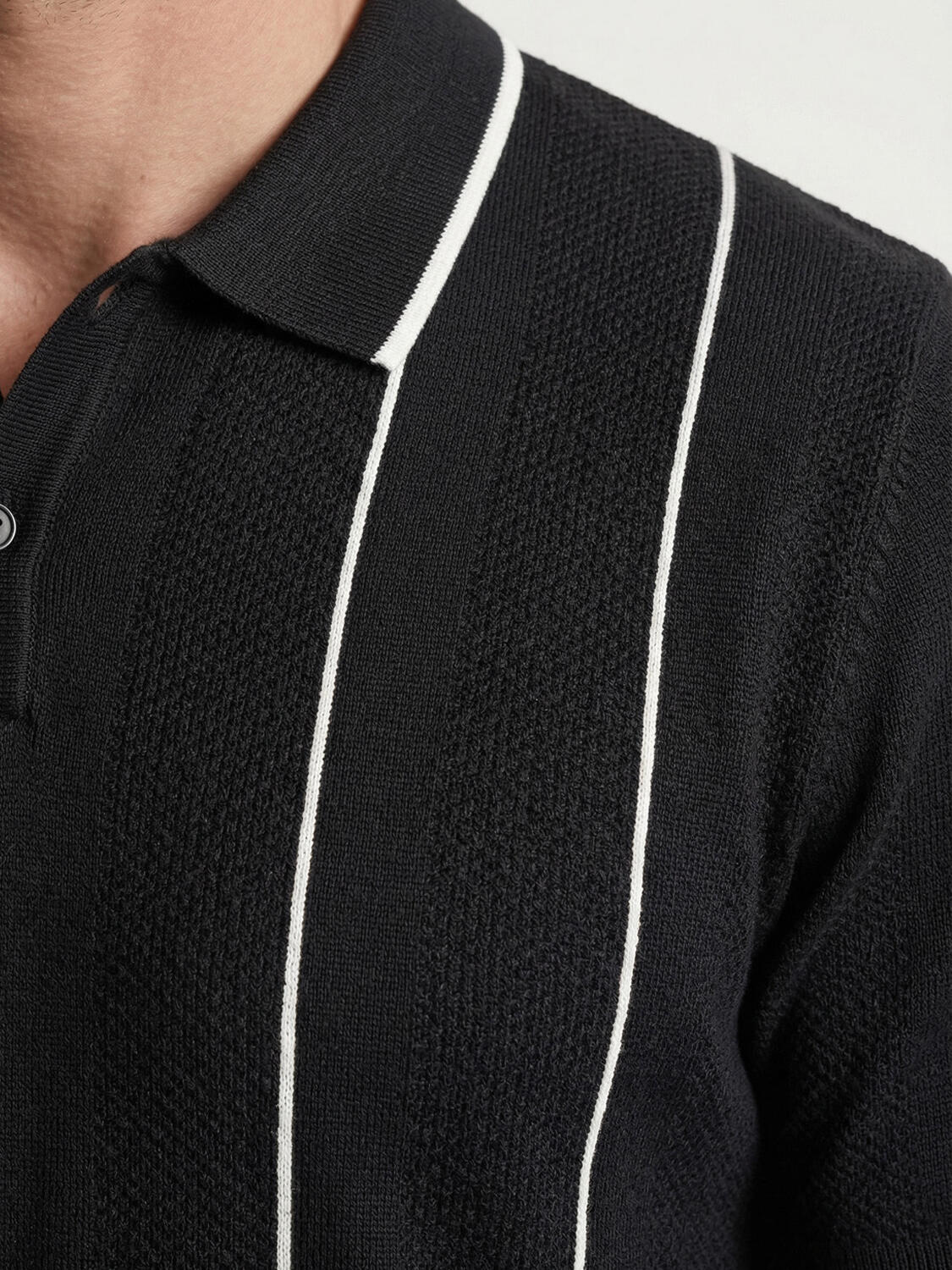 Siyah Doğal Dökümlü Regular Fit Kazak - 3