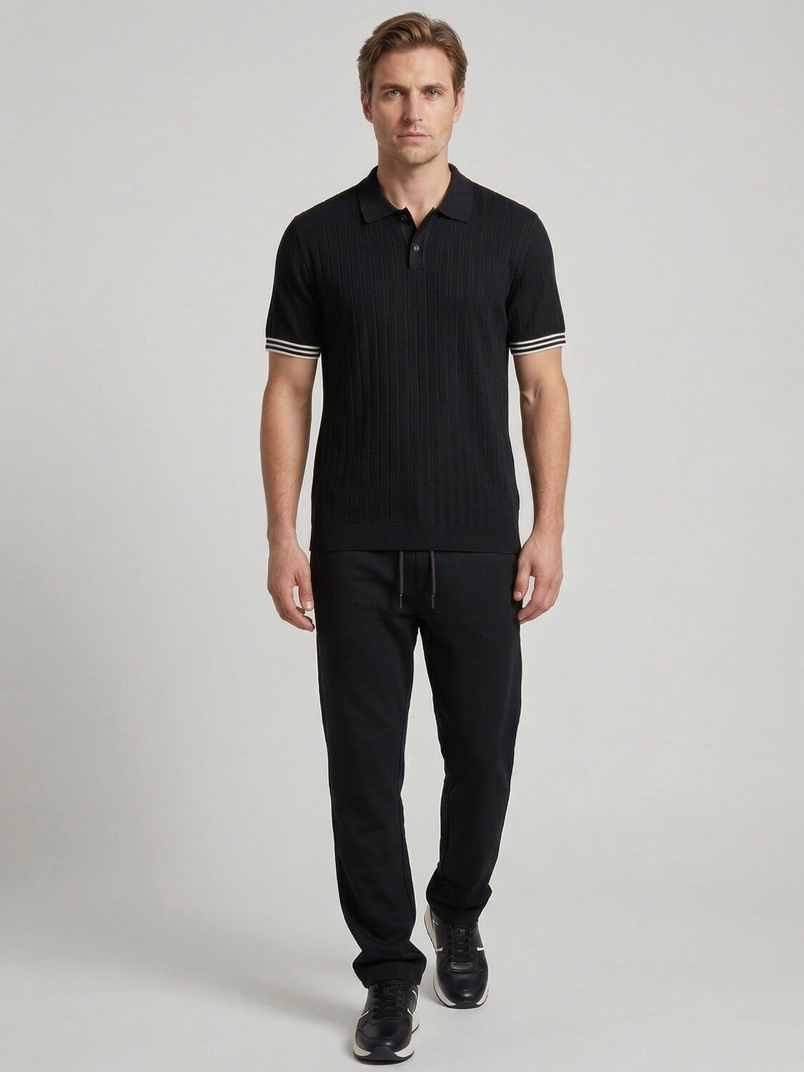 Siyah Doğal Dökümlü Regular Fit Kazak (1)