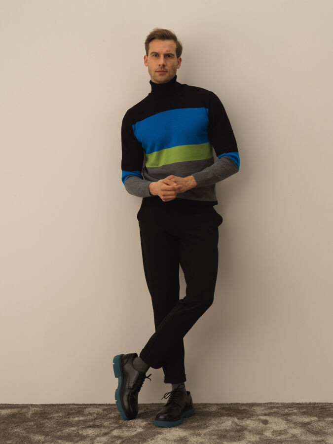 Siyah Pamuk Dokulu Regular Fit Kazak - Xint