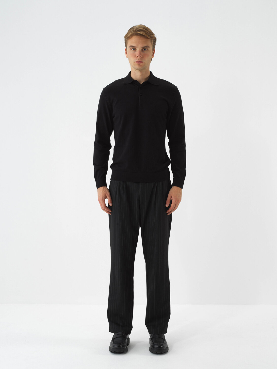 Siyah Pamuk Dokulu Regular Fit Kazak - Xint