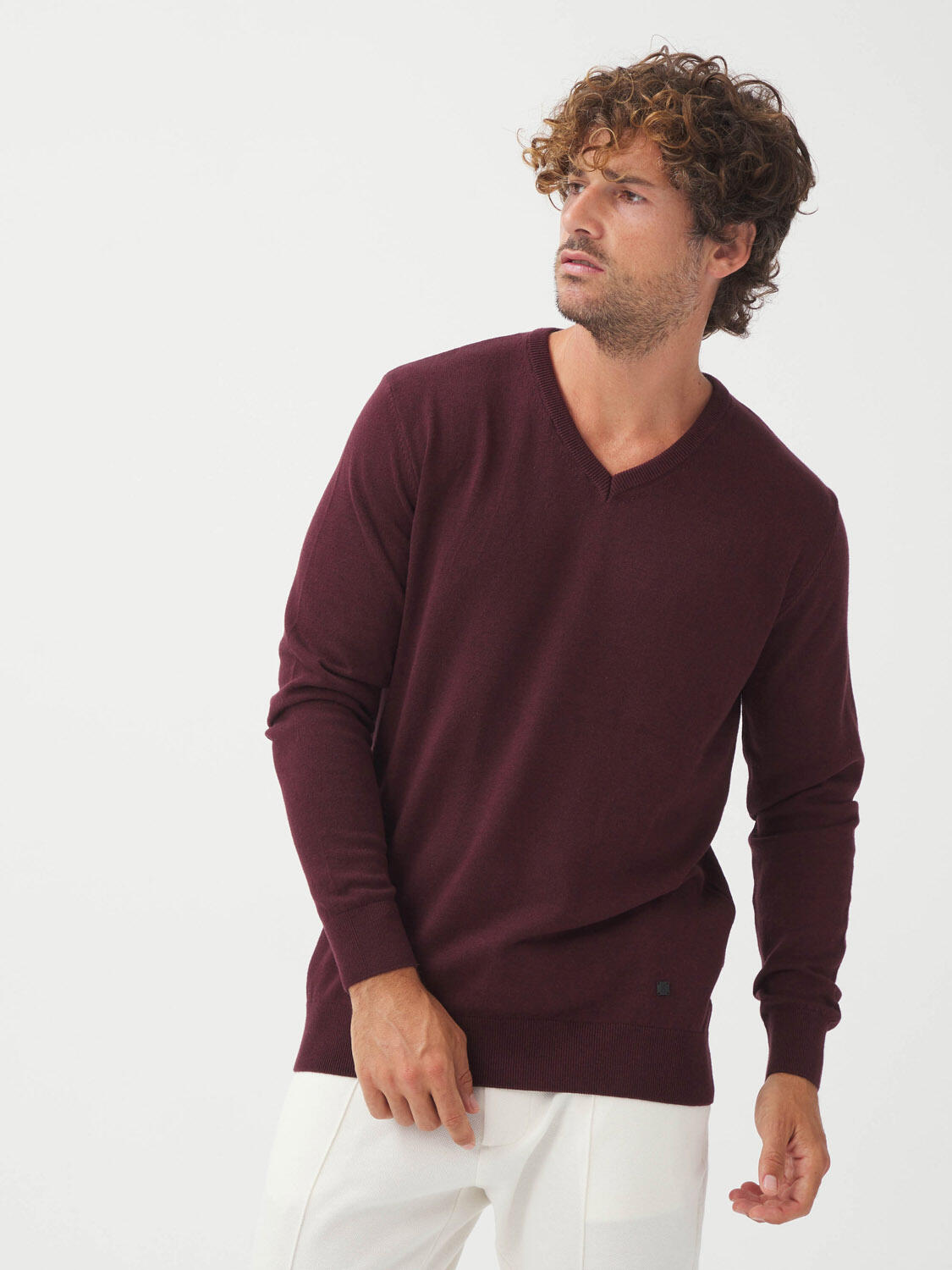V Yaka Pamuklu Slim Fit Basic Kazak