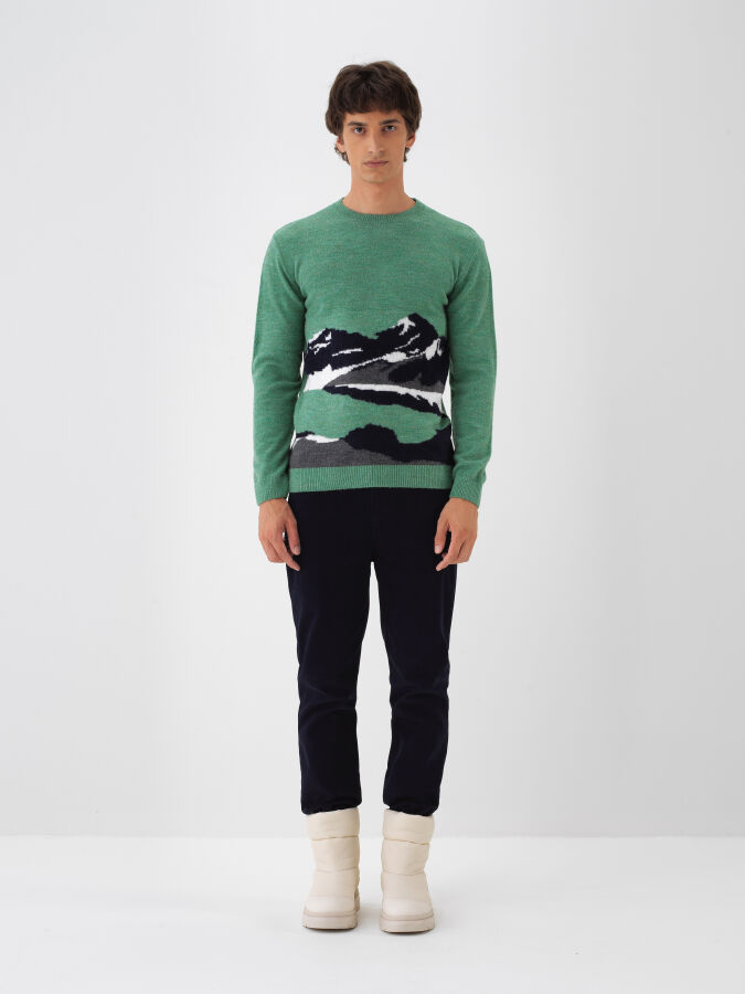 Yeşil Yumuşak Dokulu Regular Fit Kazak - Xint