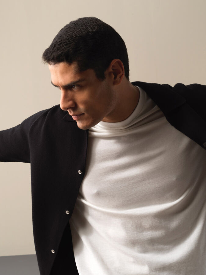 Siyah Pamuk Dokulu Regular Fit Hırka - Xint