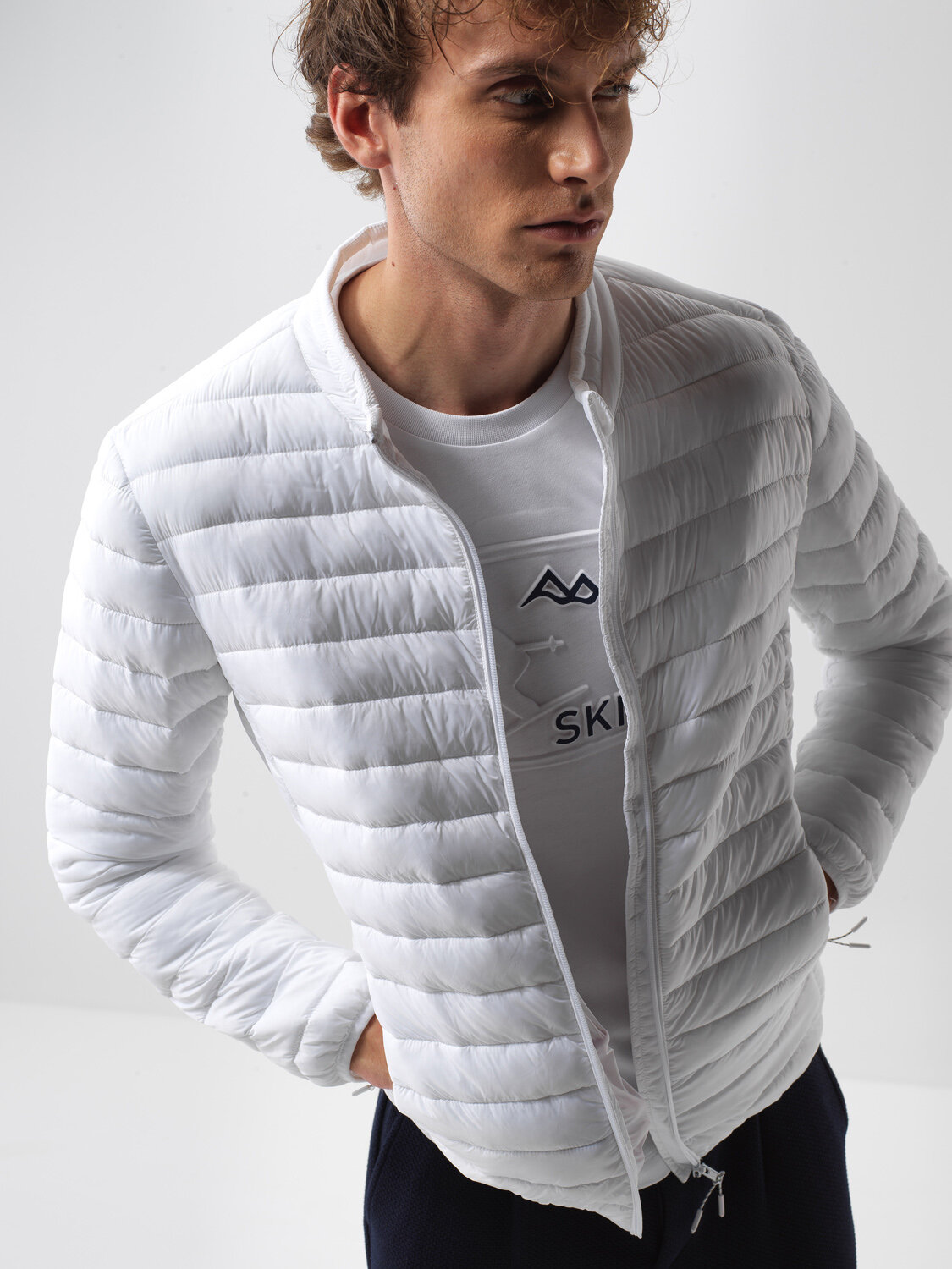 Beyaz Formunu Koruyan Regular Fit Mont - Xint