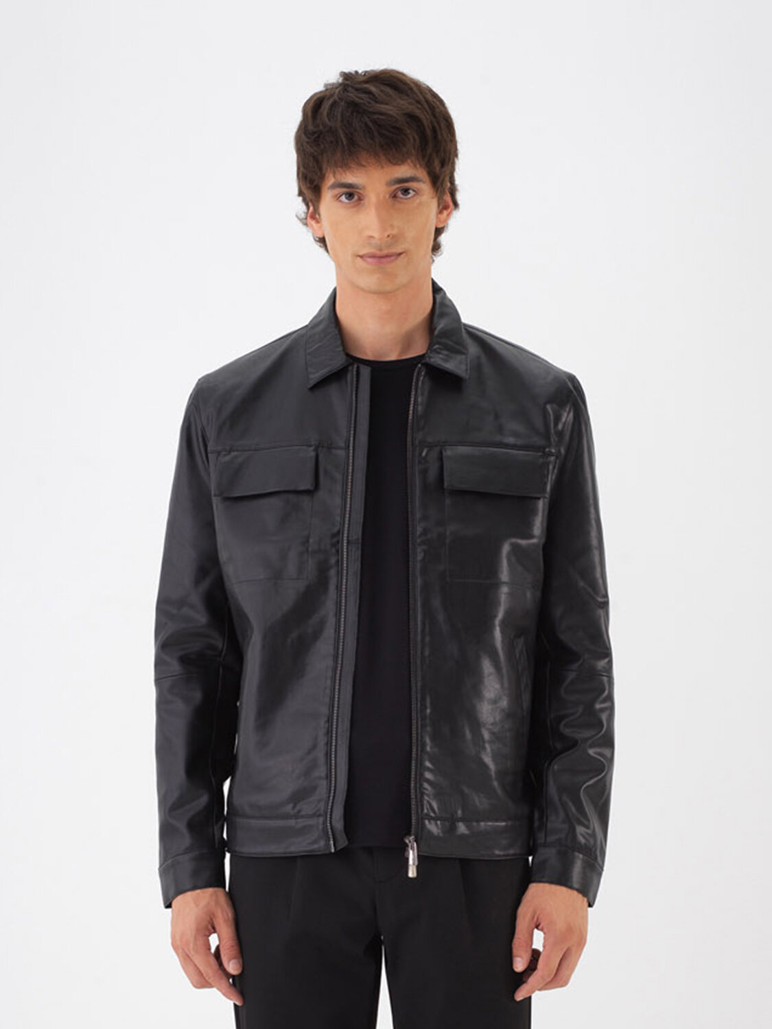 Siyah Regular Fit Deri Görünümlü Mont - 1