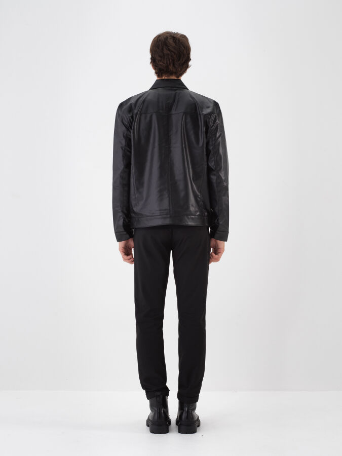 Siyah Regular Fit Deri Görünümlü Mont - 5