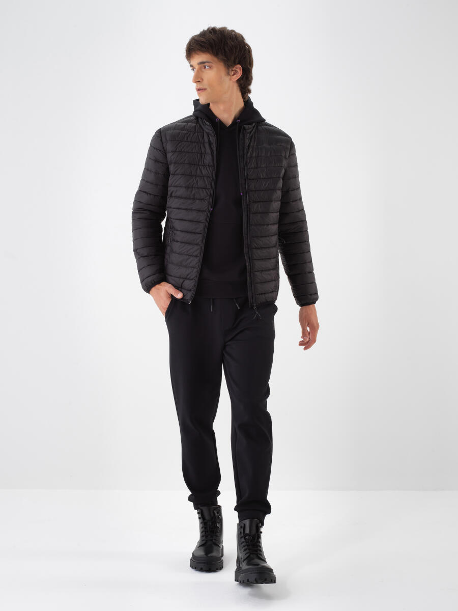 Siyah Formunu Koruyan Regular Fit Mont - 3