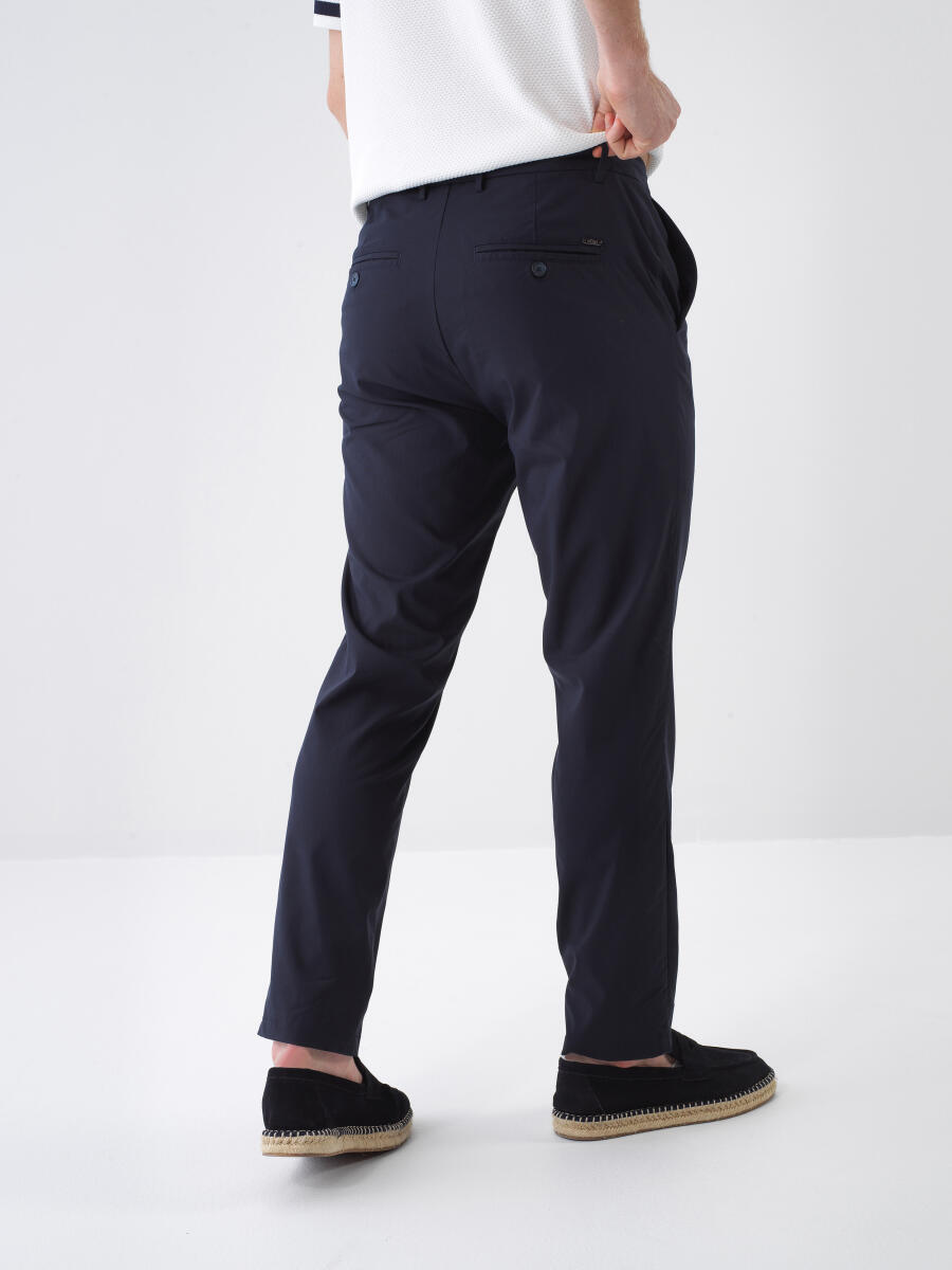 Lacivert Doğal Akışlı Regular Fit Jogger - 4