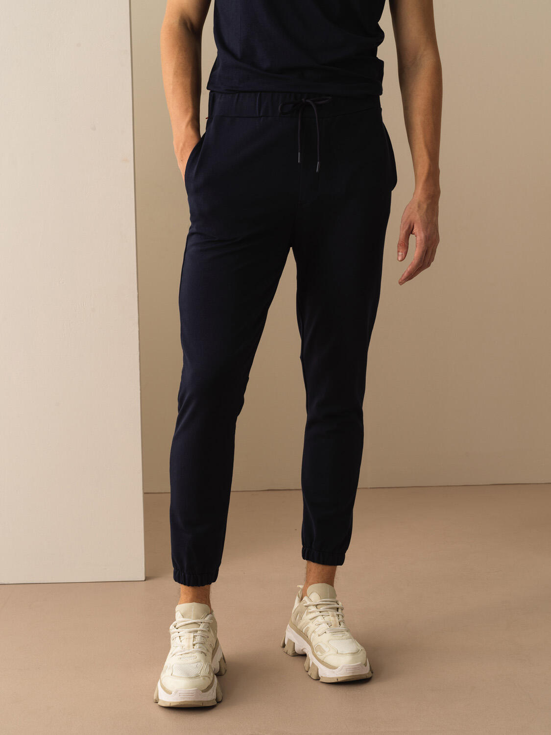 Lacivert Pamuk Dokulu Slim Fit Pantolon