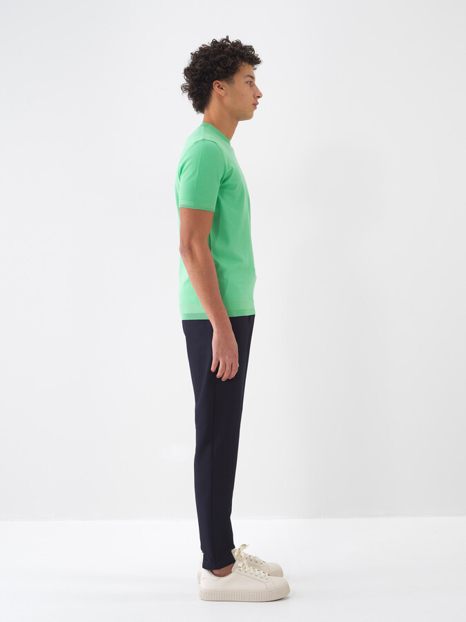 Lacivert Doğal Dökümlü Slim Fit Pantolon (4)