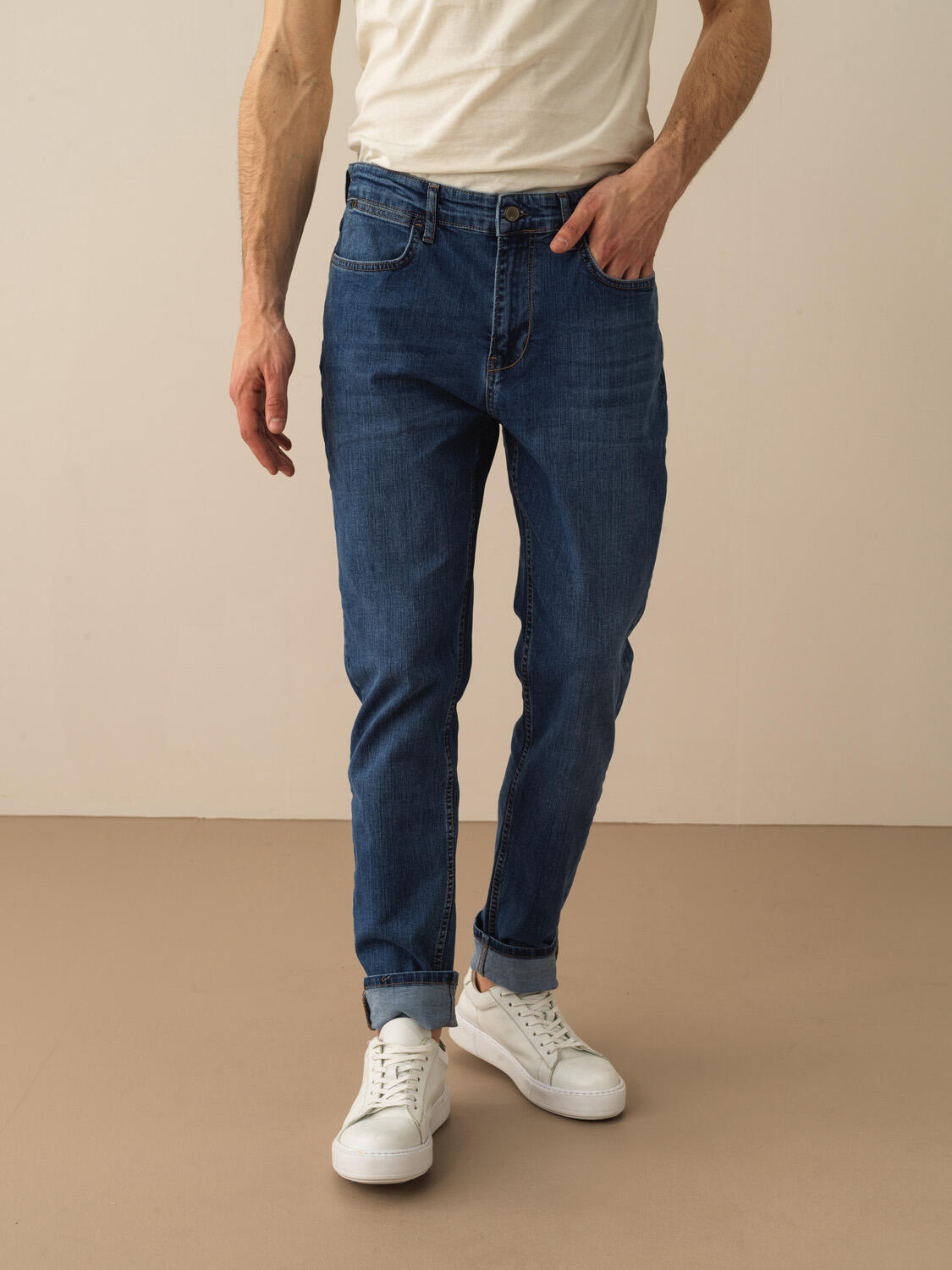 Mavi Pamuk Dokulu Slim Fit Pantolon