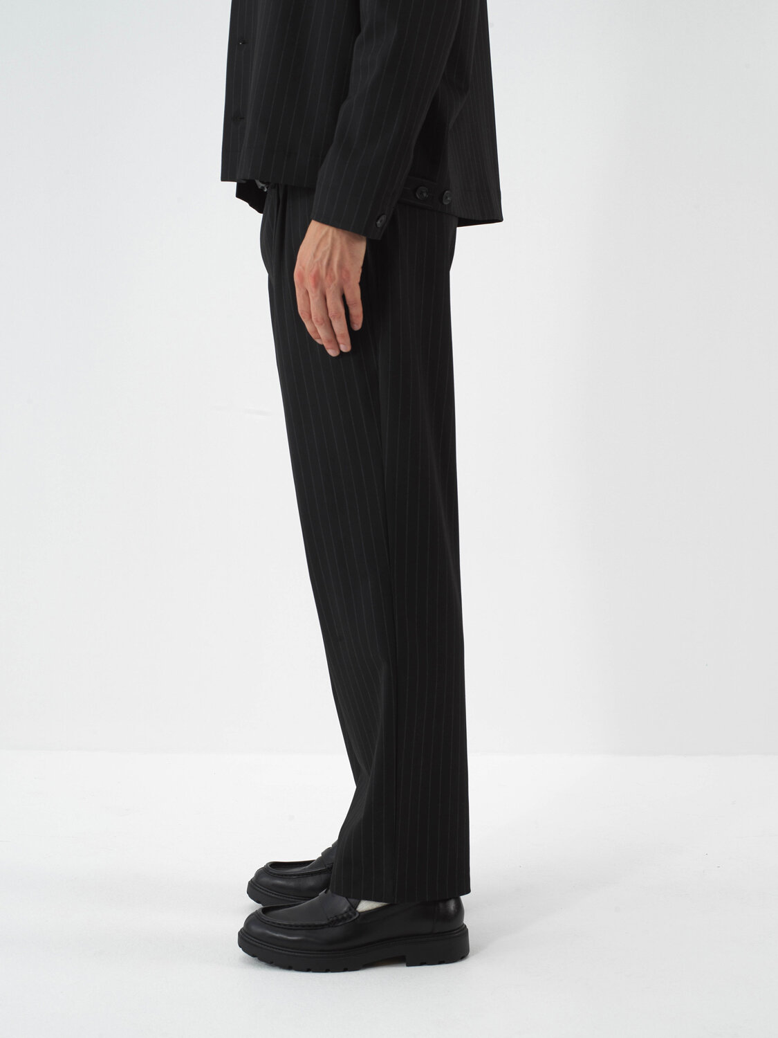 Siyah Esnek Dokulu Regular Fit Pantolon - Xint