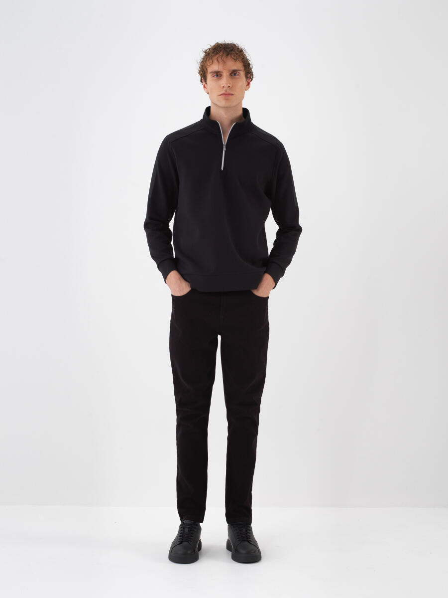 Siyah Pamuk Dokulu Slim Fit Pantolon