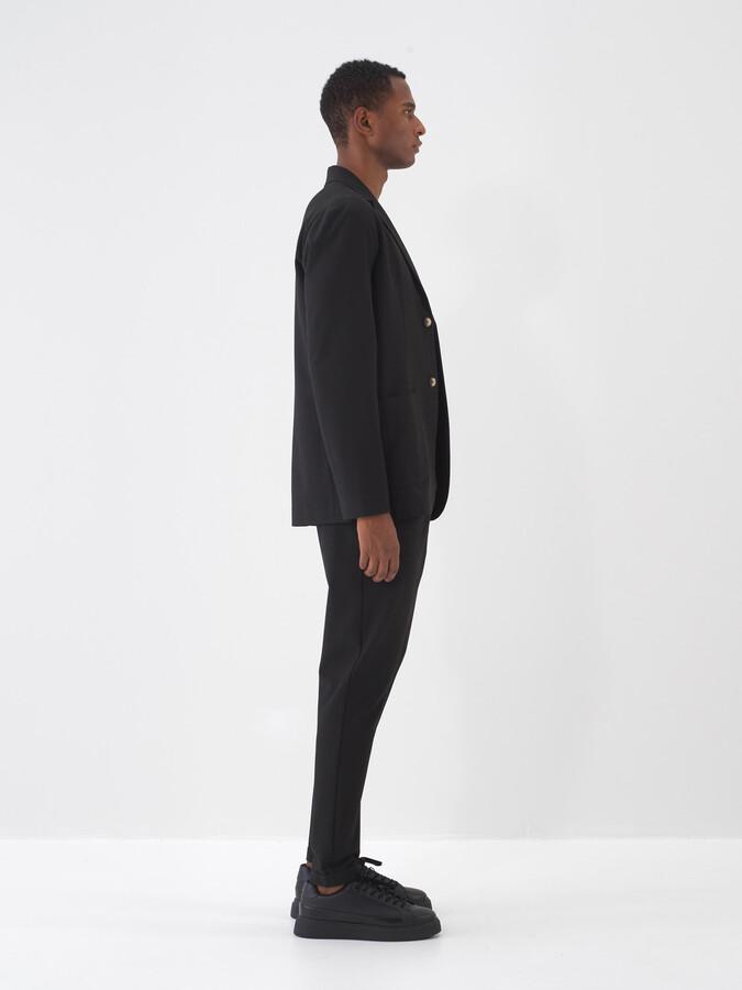 Siyah Doğal Dökümlü Slim Fit Pantolon (3)
