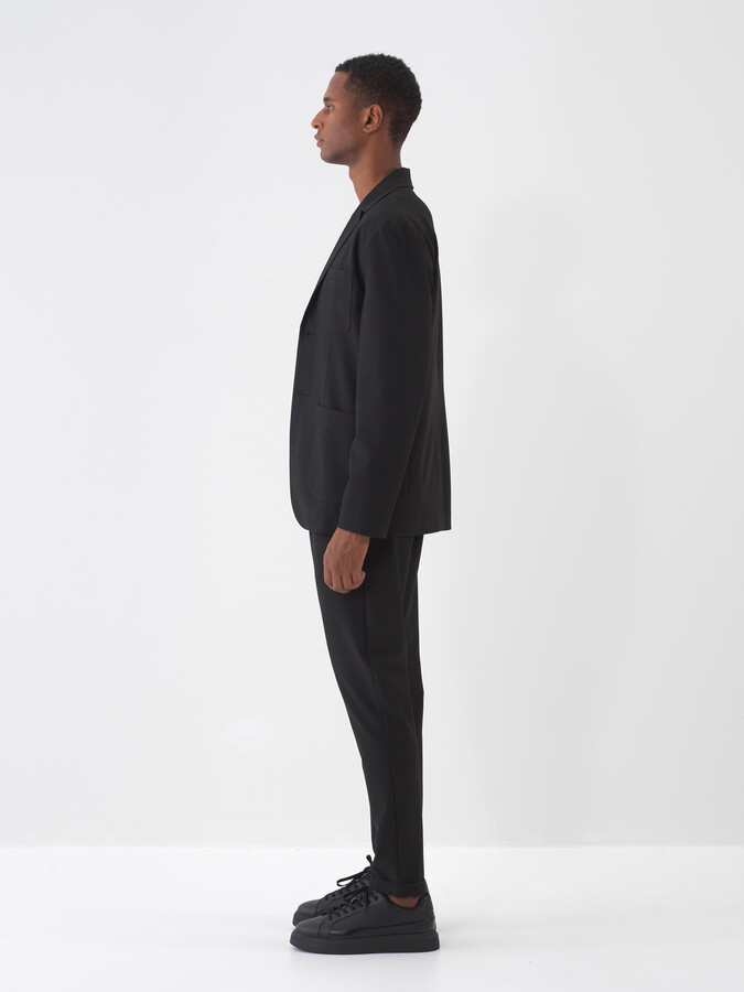 Siyah Doğal Dökümlü Slim Fit Pantolon (4)