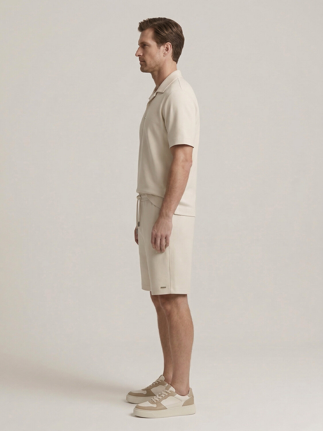 Bej Doğal Dökümlü Regular Fit Şort - 3
