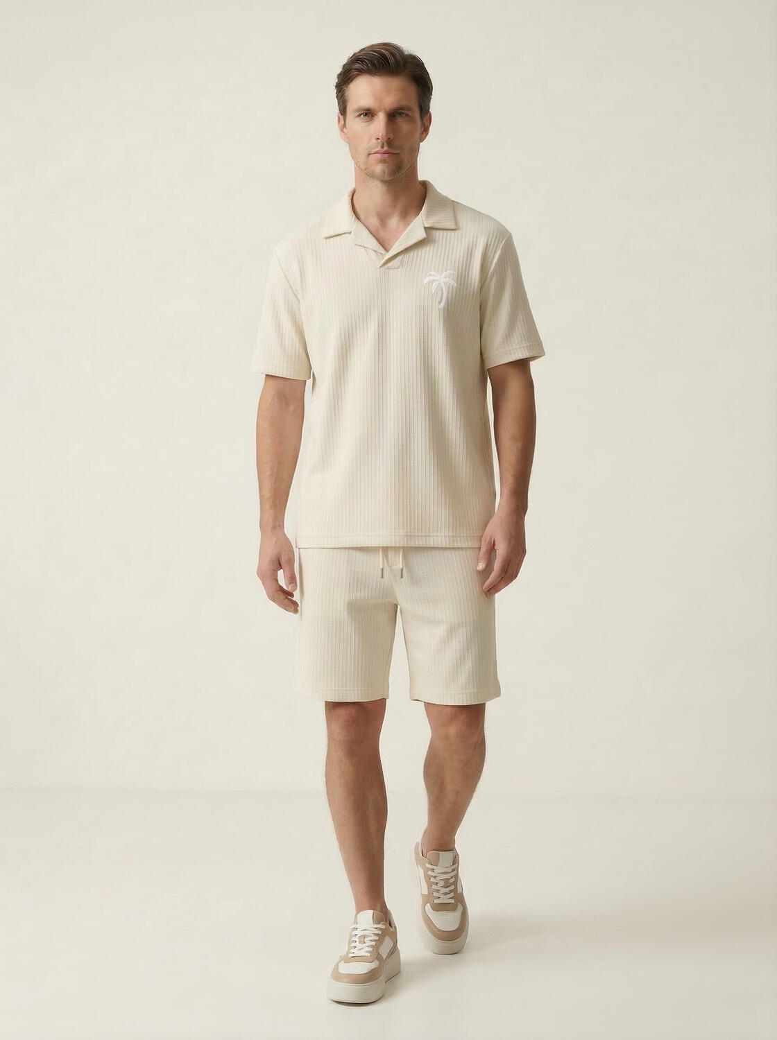 Bej Doğal Dökümlü Regular Fit Şort - 2