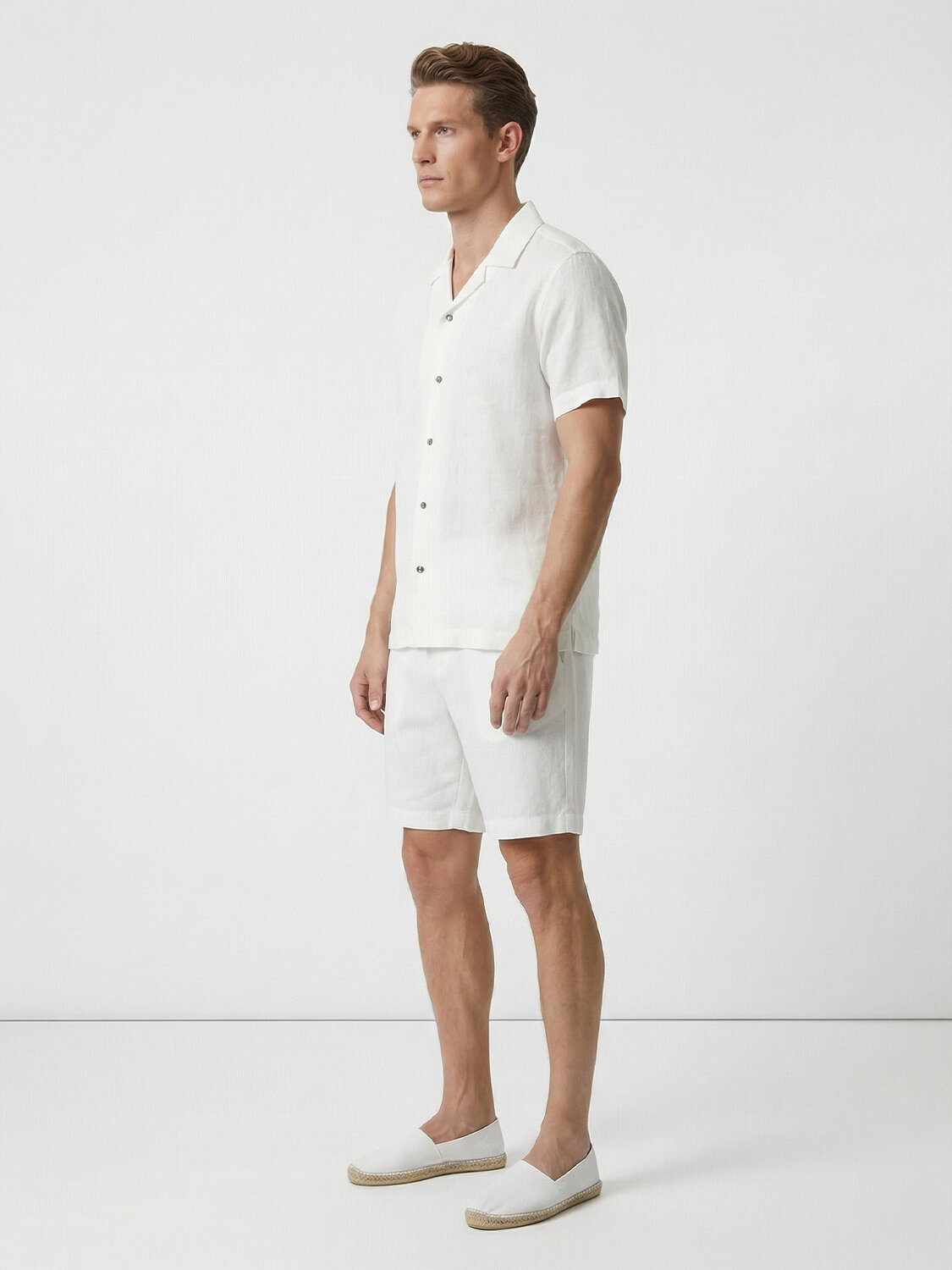 Beyaz %100 Keten Regular Fit Şort (3)