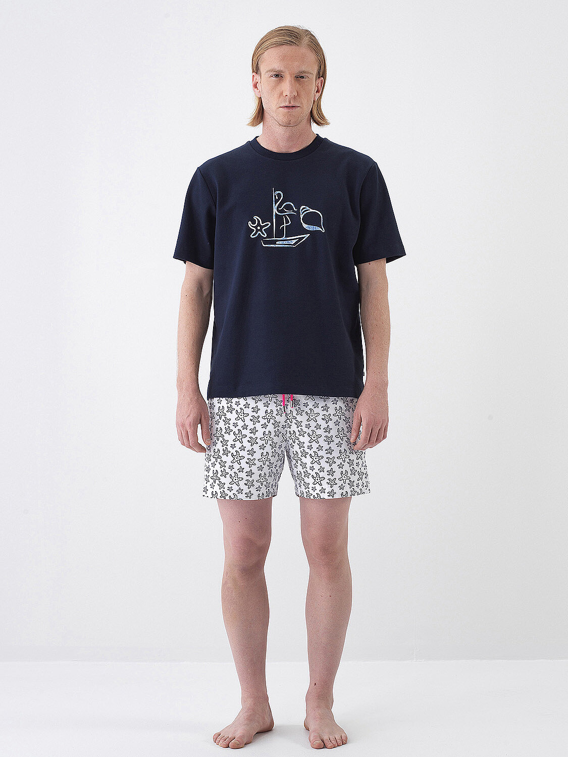 Beyaz Formunu Koruyan Regular Fit Şort