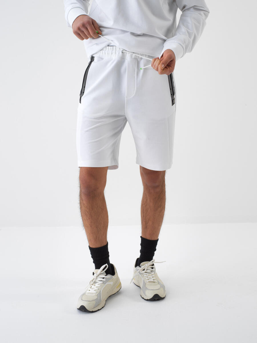 Beyaz Pamuk Dokulu Slim Fit Şort - 1