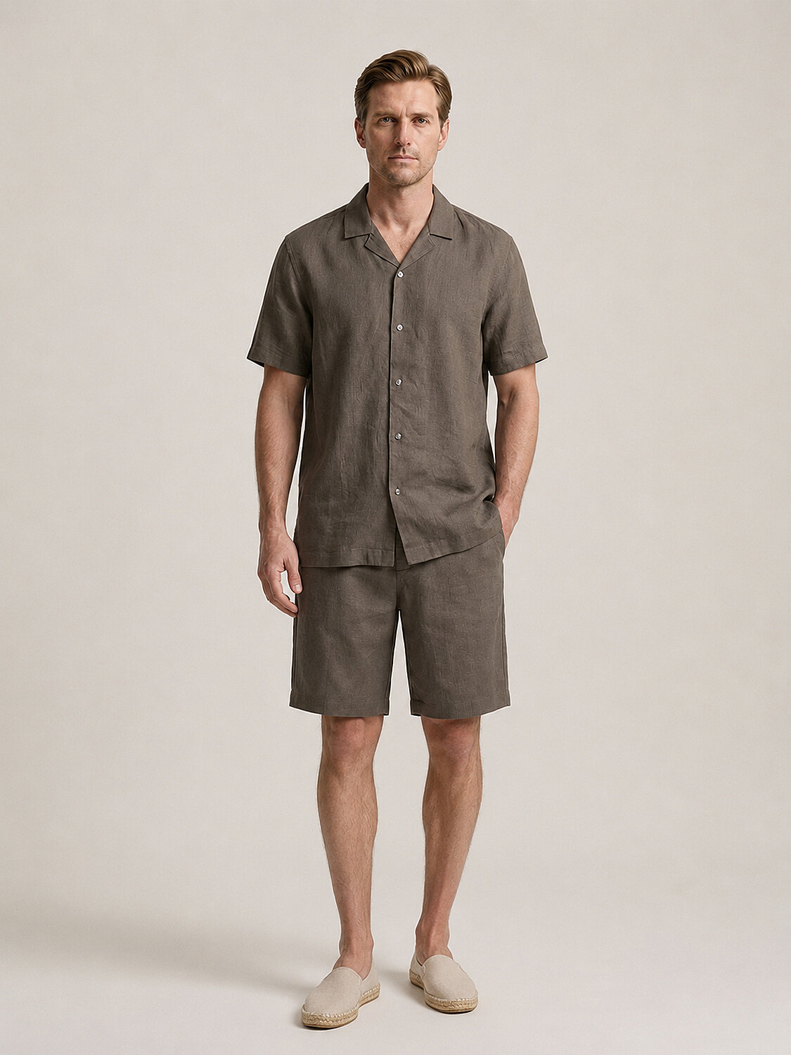Haki %100 Keten Regular Fit Şort (1)