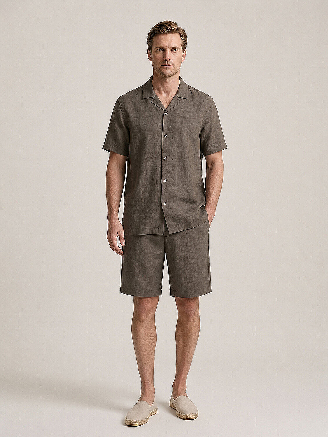 Haki %100 Keten Regular Fit Şort (1)