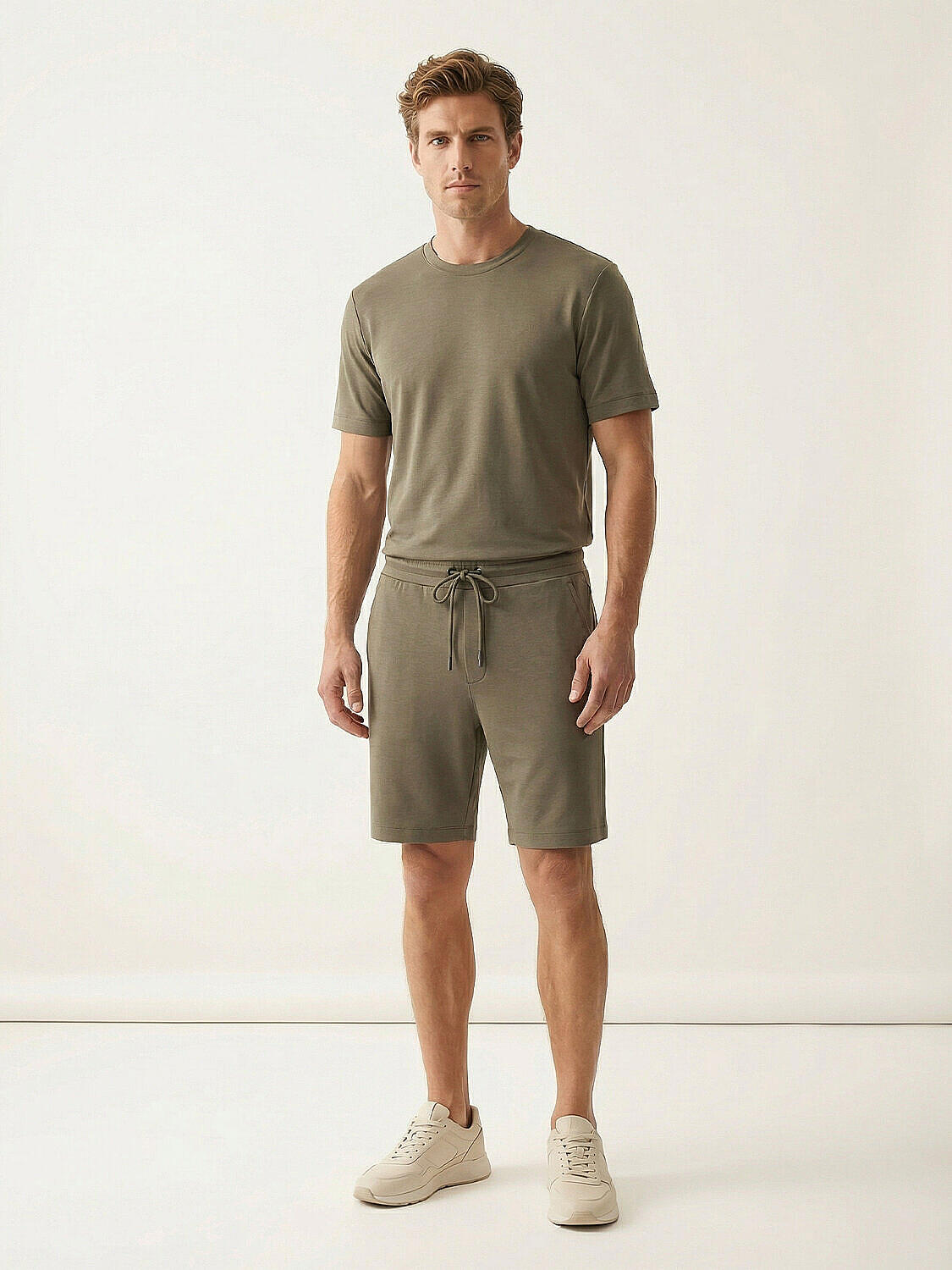 Haki Doğal Akışlı Regular Fit Şort (3)