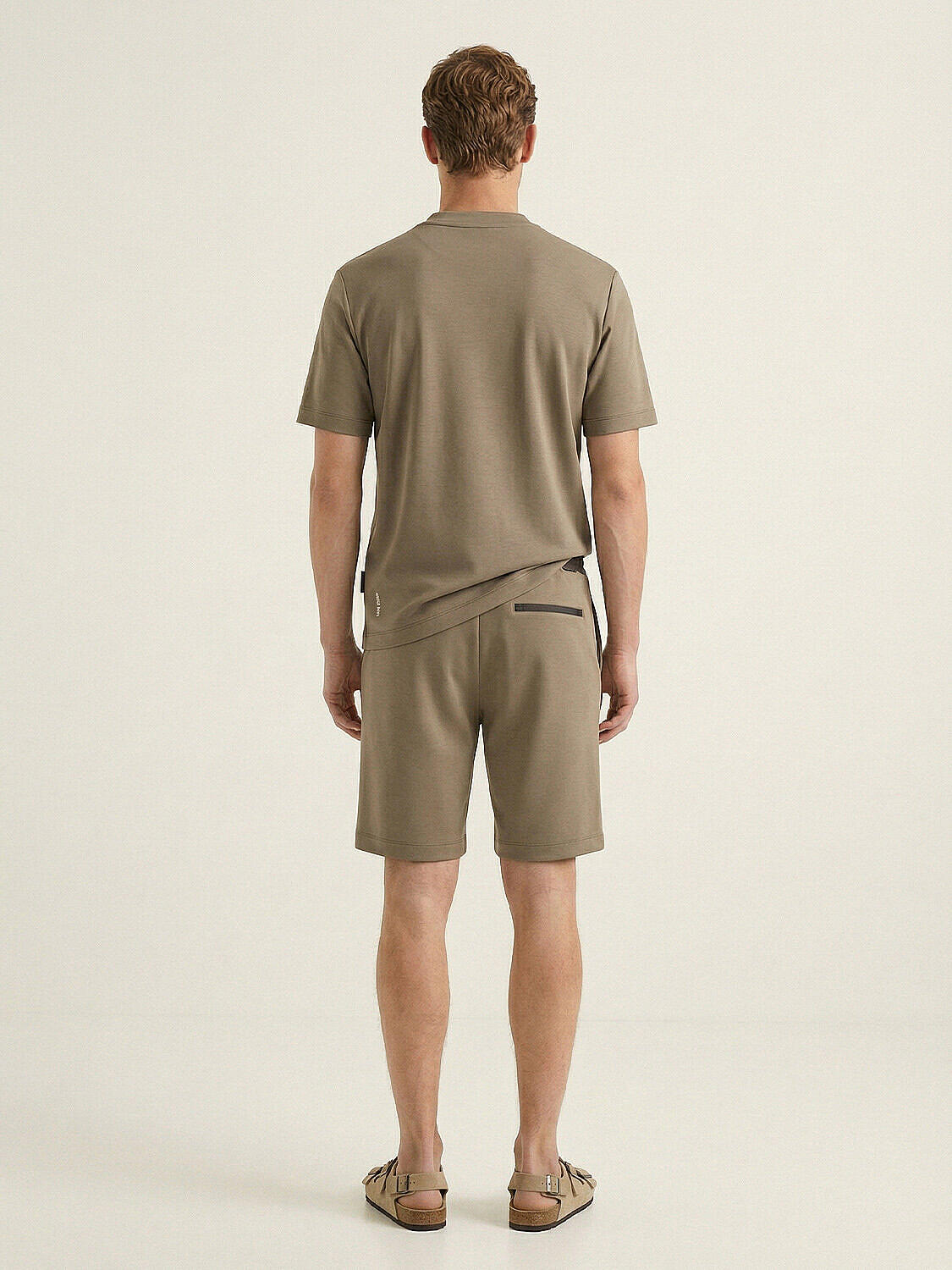 Haki Modal Karışımlı Regular Fit Şort (3)