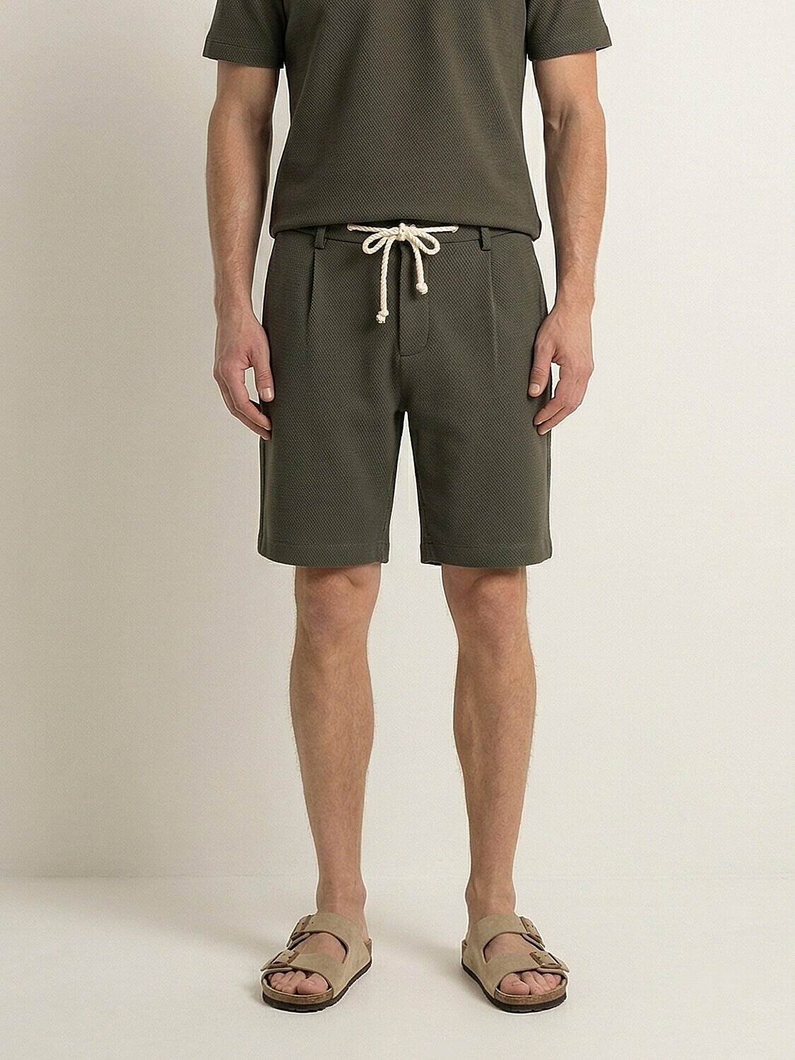 Haki Pamuk Dokulu Regular Fit Şort - 2