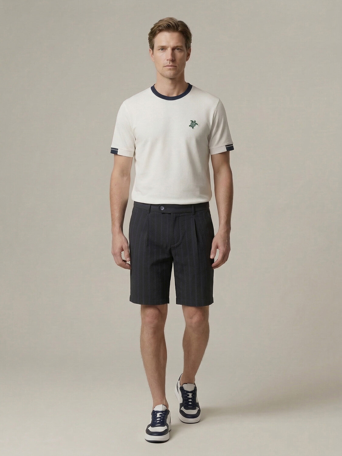 Lacivert Doğal Dökümlü Regular Fit Şort (1)