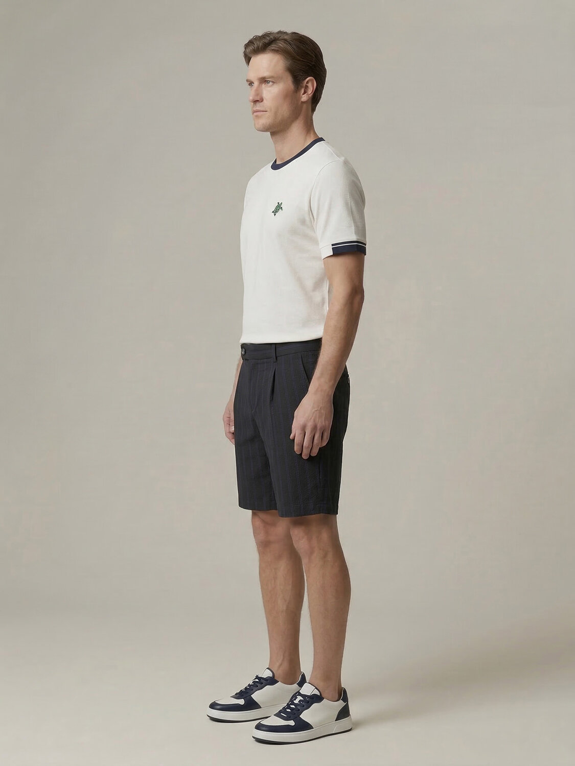 Lacivert Doğal Dökümlü Regular Fit Şort - 3