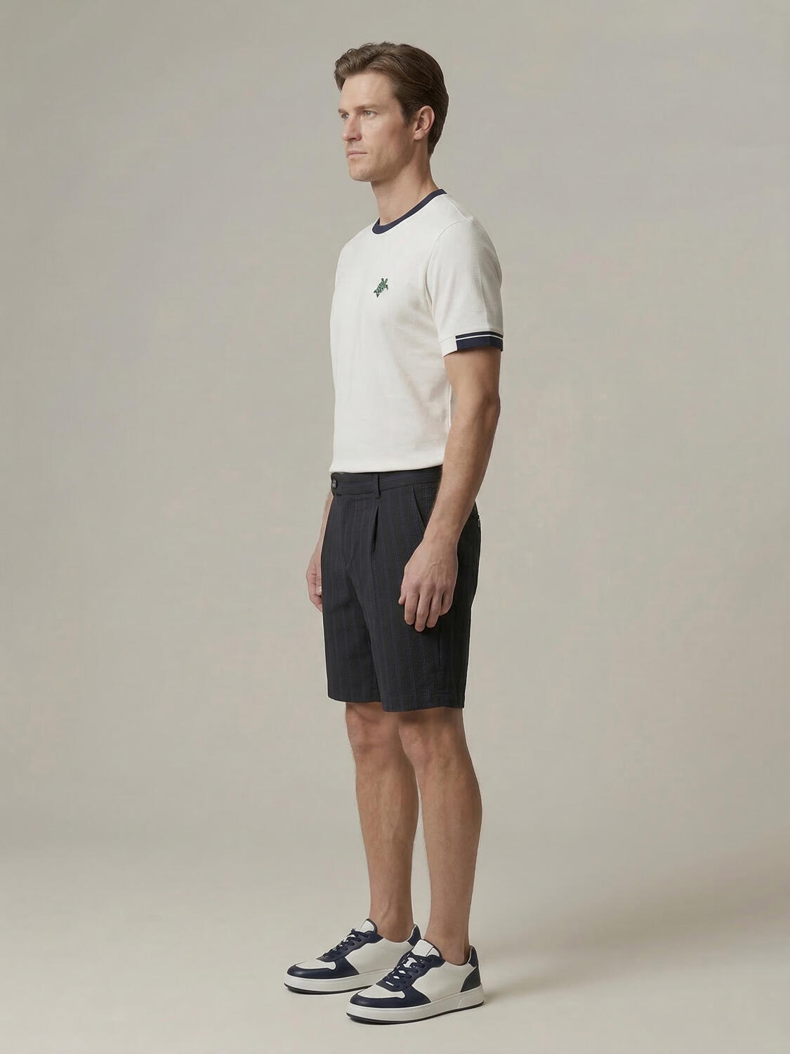 Lacivert Doğal Dökümlü Regular Fit Şort - 3