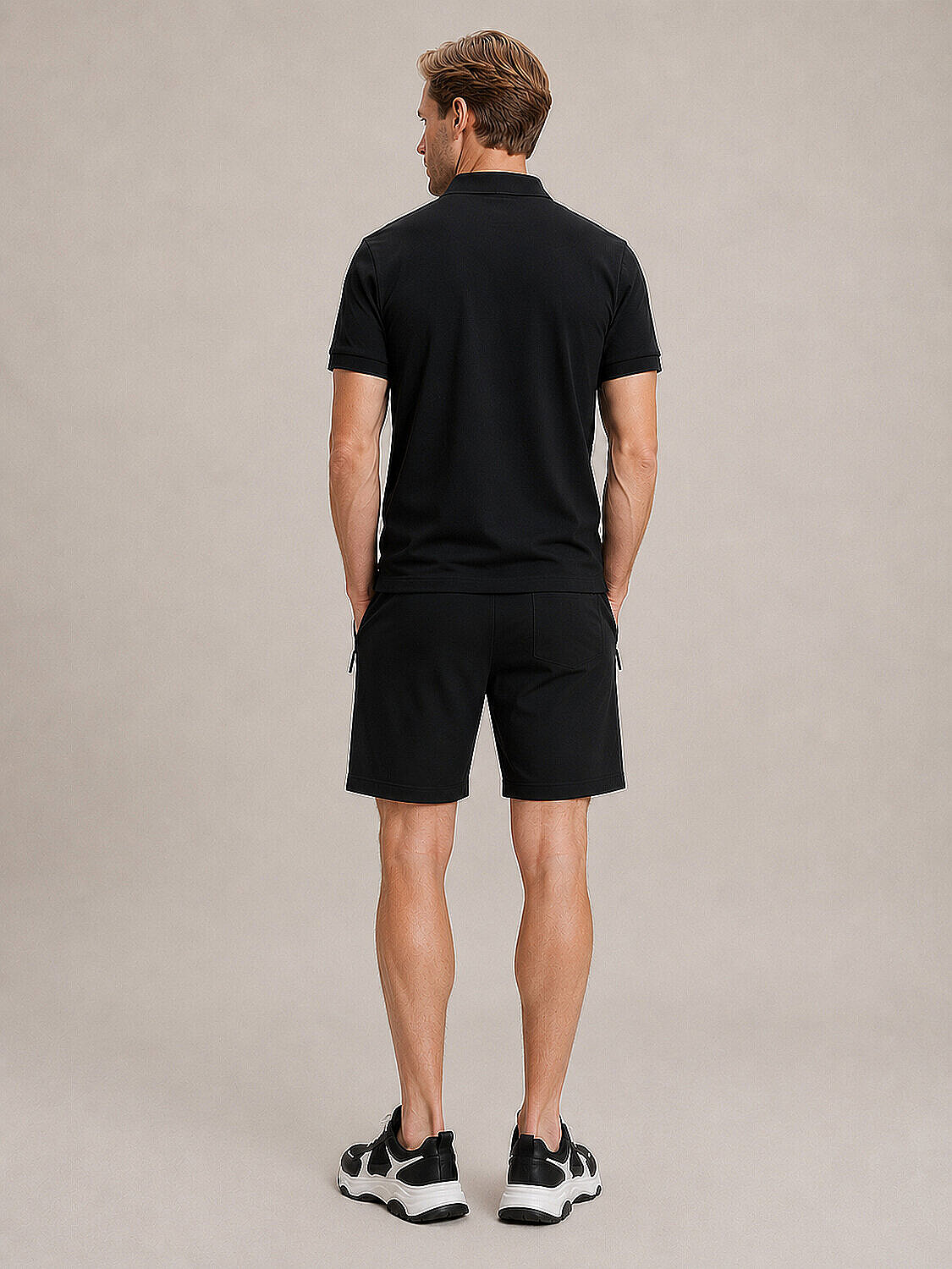 Siyah Formunu Koruyan Slim Fit Şort - 4