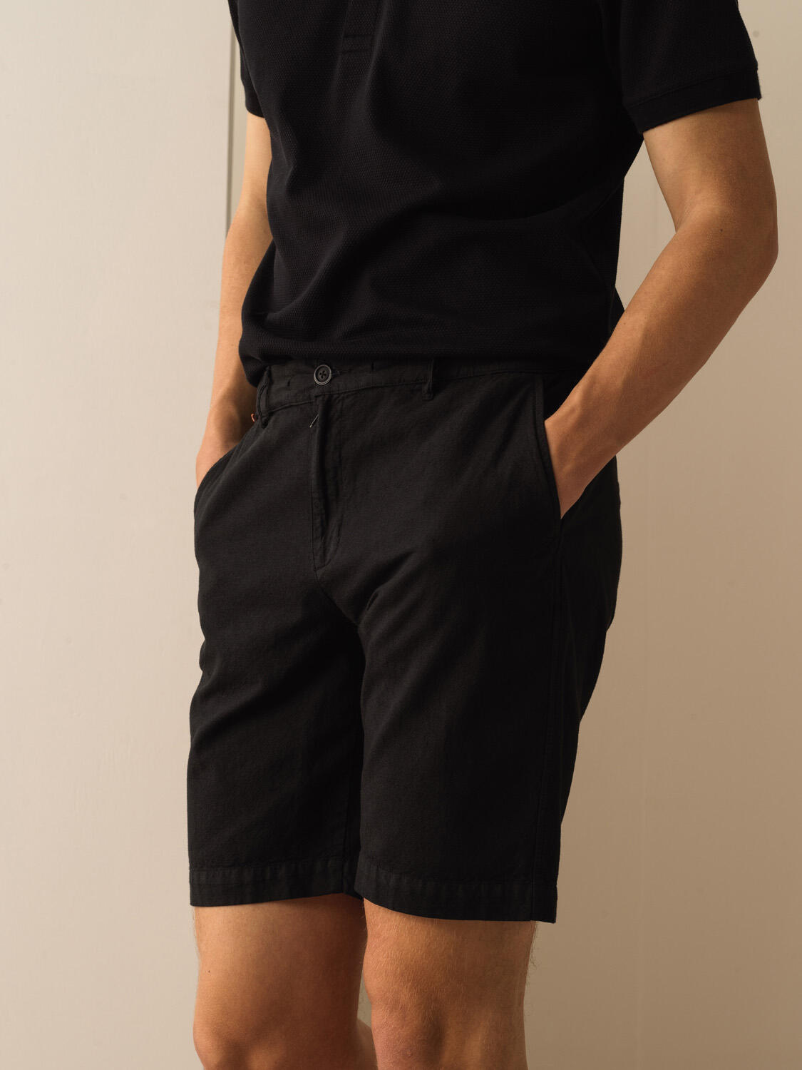Siyah Keten Karışımlı Regular Fit Şort