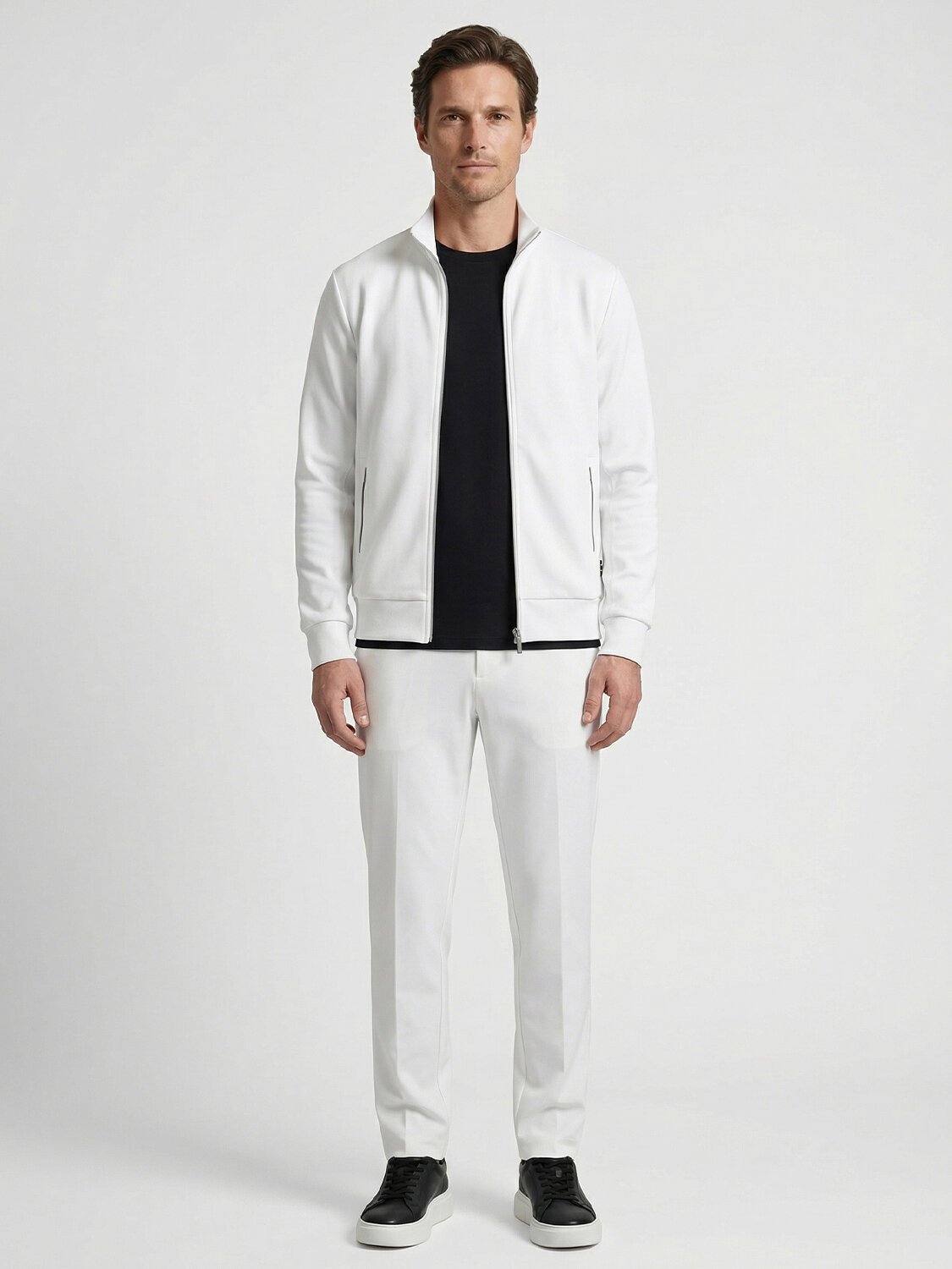 Beyaz Pamuk Dokulu Regular Fit Sweat Pantolon (1)