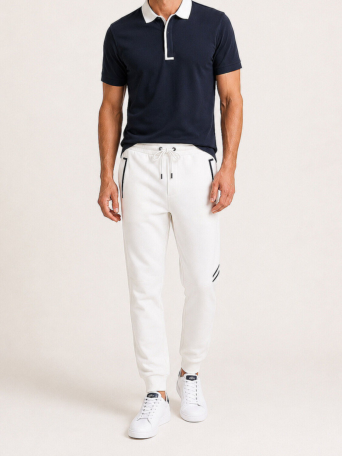 Beyaz Pamuk Dokulu Regular Fit Sweat Pantolon (1)