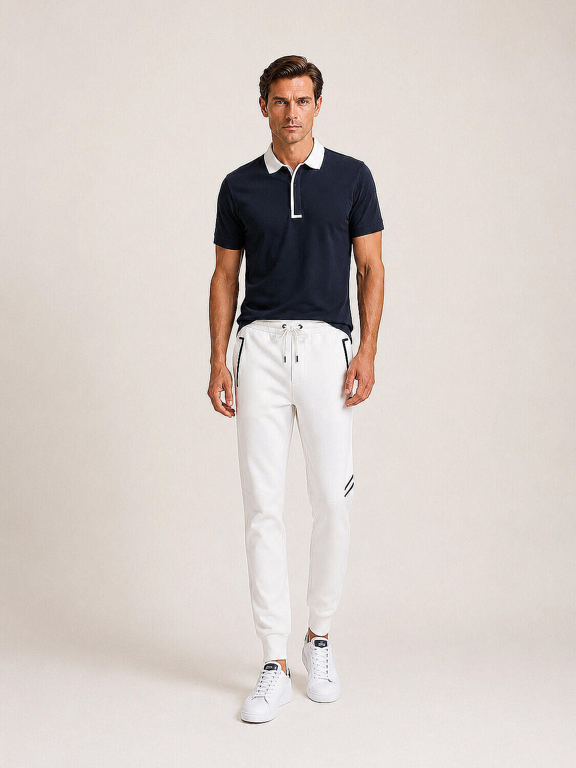 Beyaz Pamuk Dokulu Regular Fit Sweat Pantolon (2)