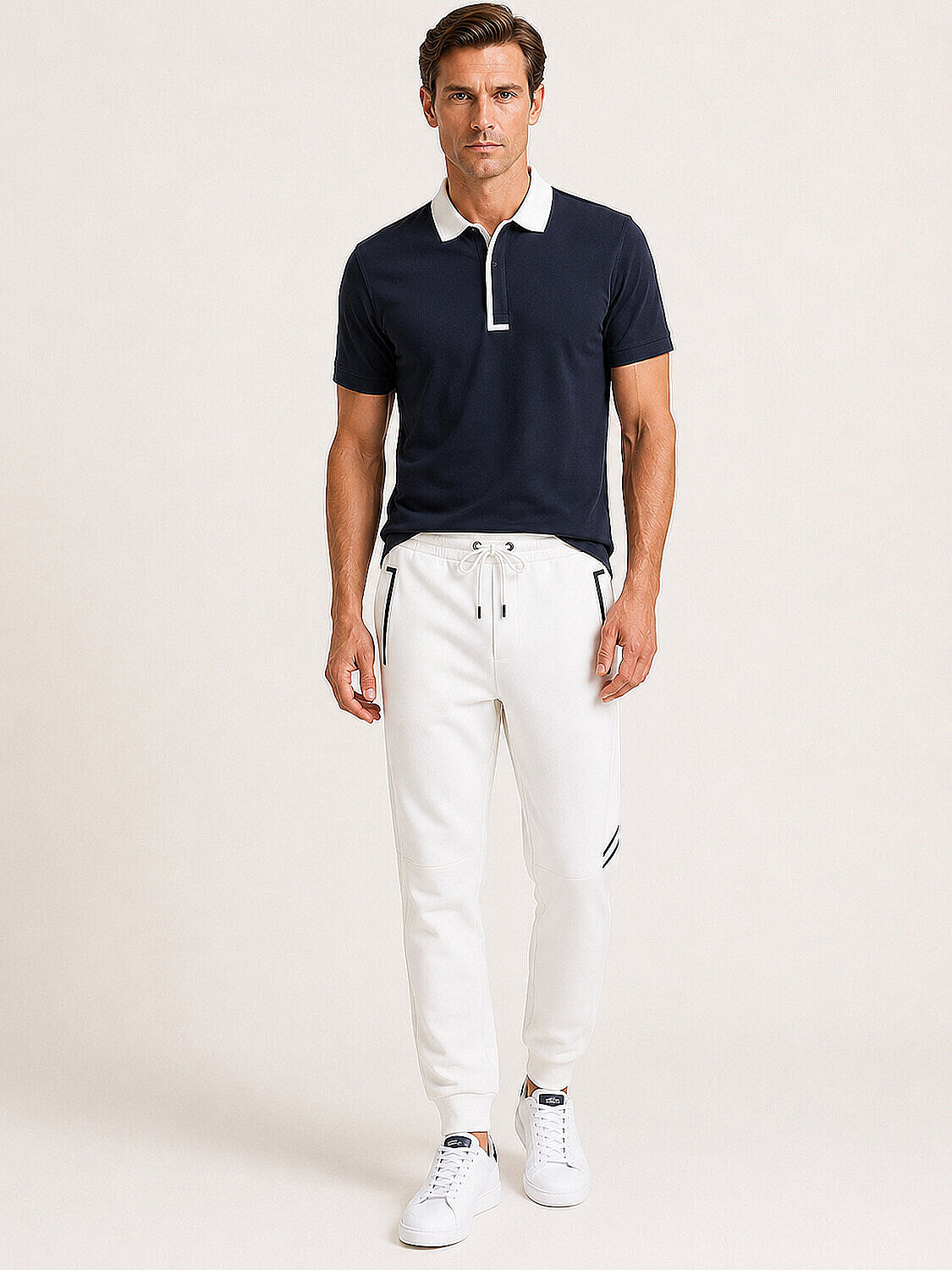 Beyaz Pamuk Dokulu Regular Fit Sweat Pantolon (3)