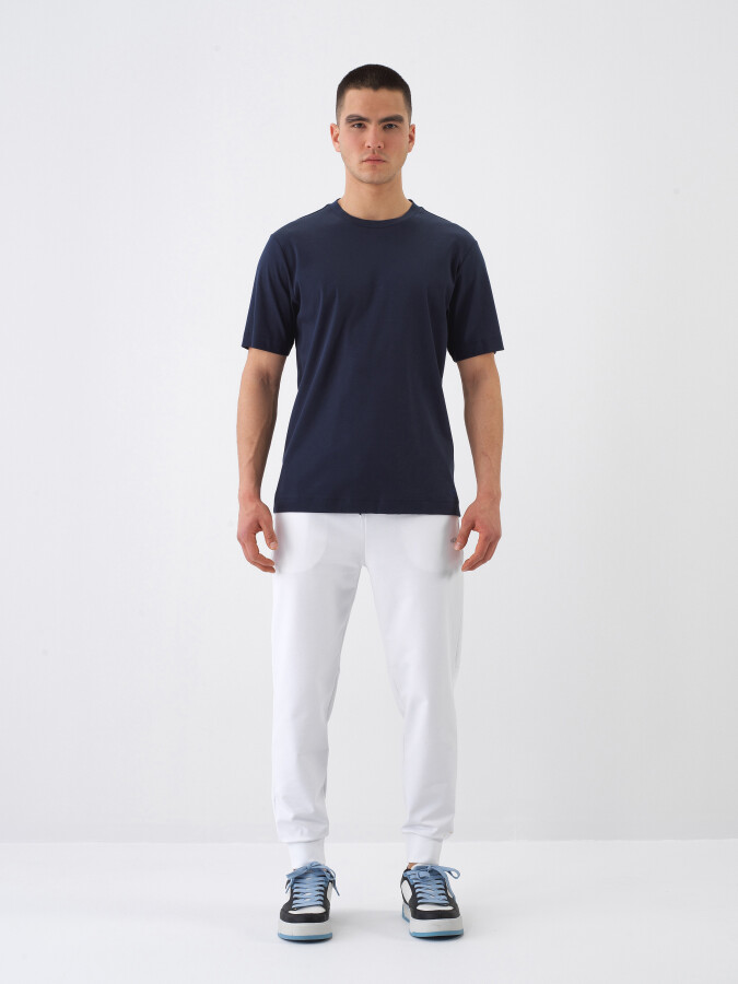 Beyaz Pamuk Dokulu Regular Fit Sweat Pantolon (1)