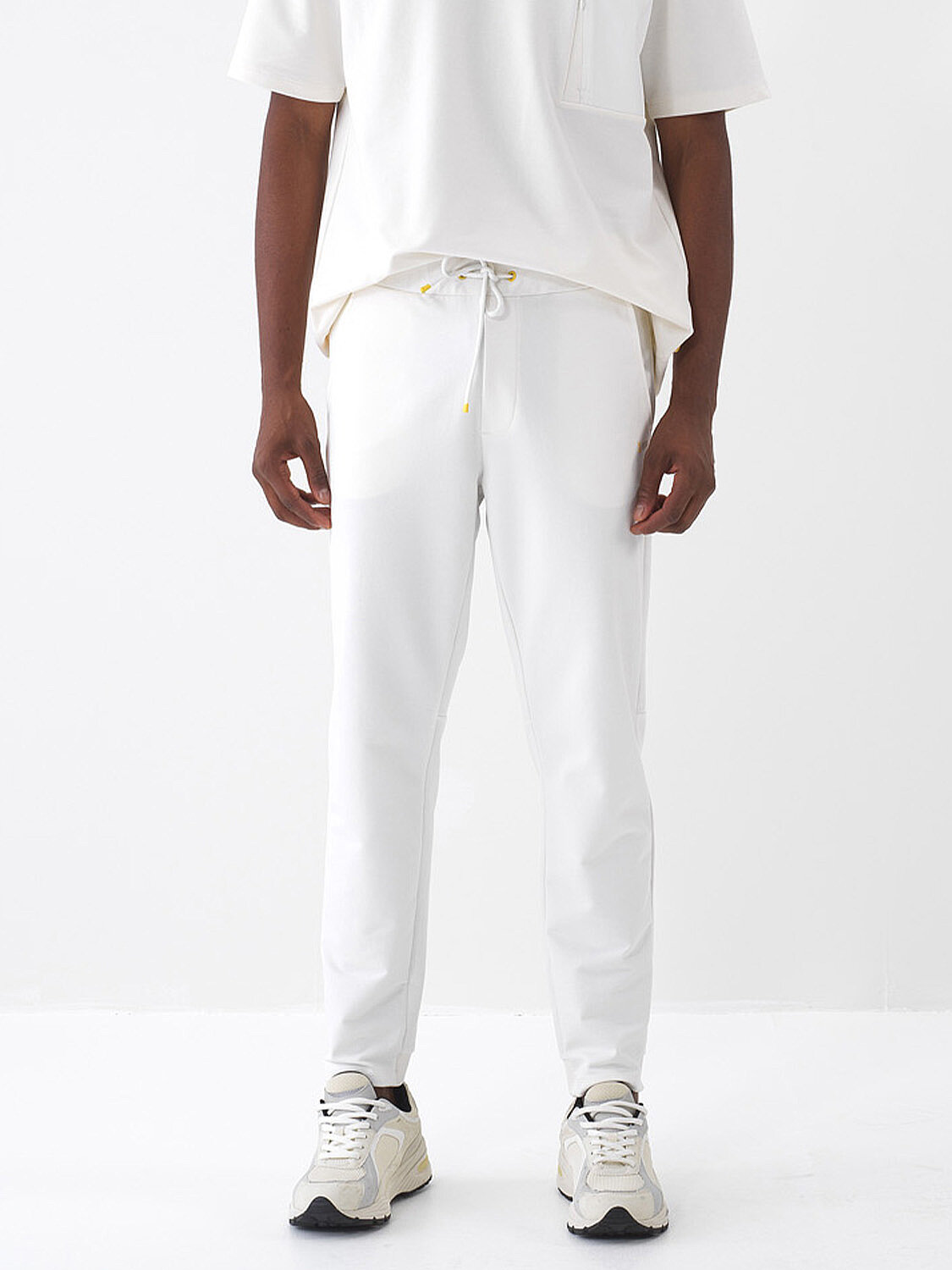 Ekru Pamuk Dokulu Slim Fit Sweat Pantolon