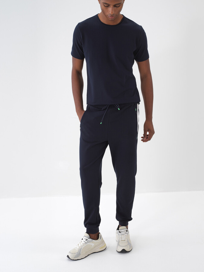 Lacivert Pamuk Dokulu Regular Fit Sweat Pantolon (3)