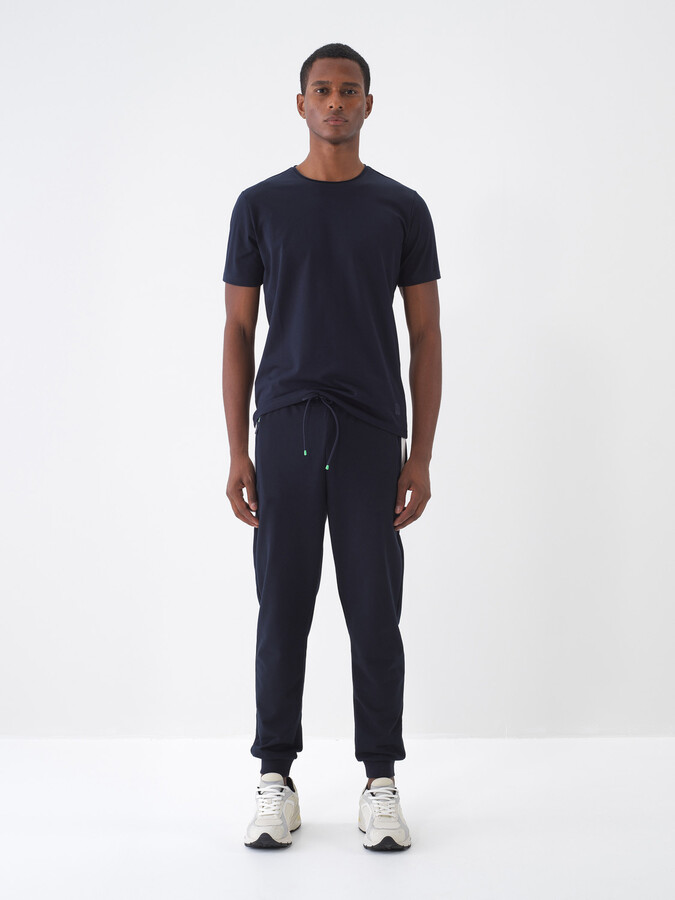 Lacivert Pamuk Dokulu Regular Fit Sweat Pantolon (1)