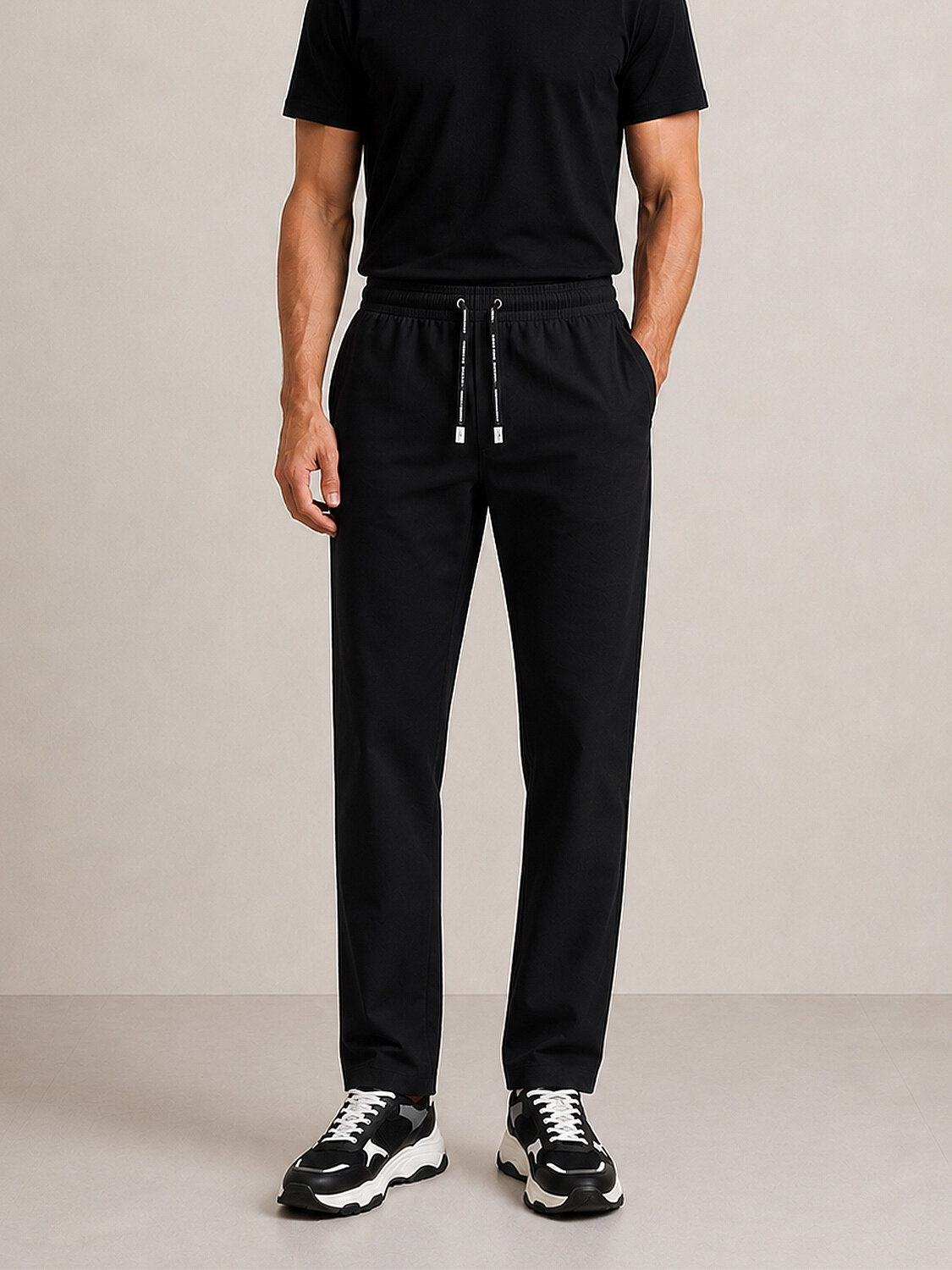 Siyah Pamuk Dokulu Regular Fit Sweat Pantolon (1)