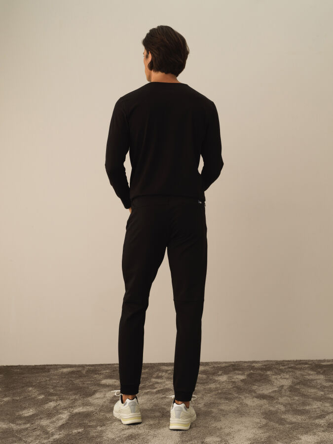 Siyah Pamuk Dokulu Slim Fit Sweat Pantolon - Xint
