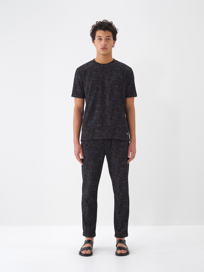 Siyah Pamuk Dokulu Regular Fit Sweat Pantolon (1)