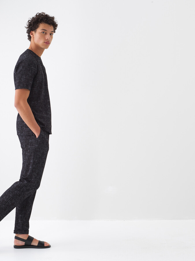 Siyah Pamuk Dokulu Regular Fit Sweat Pantolon (3)